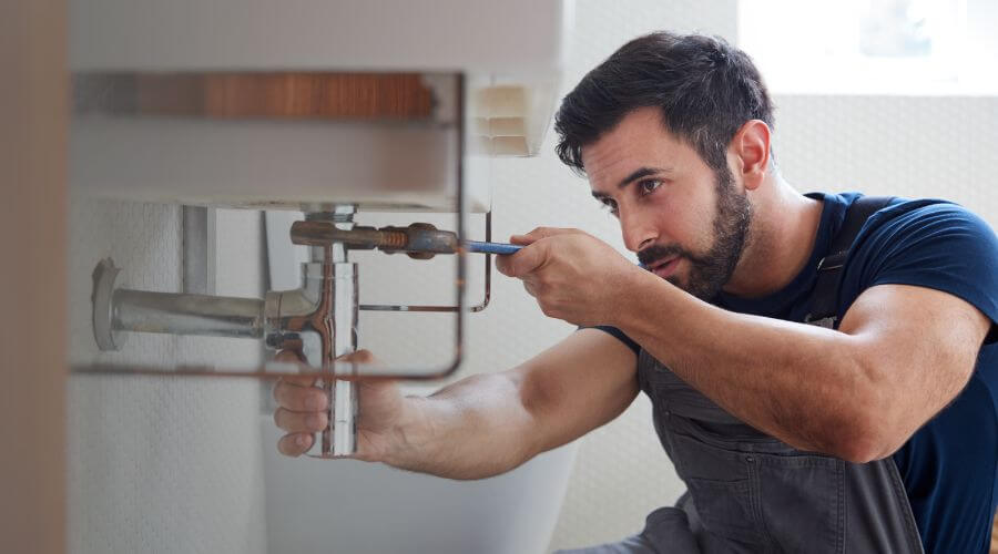 Professional water heater installation services in Freeport, TX